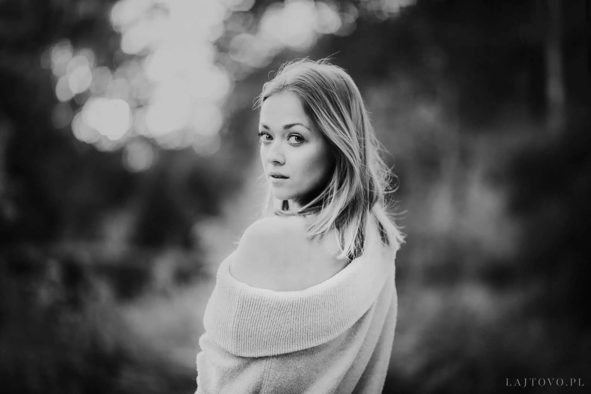 Professional headshot of actress Maryla Morydz 18